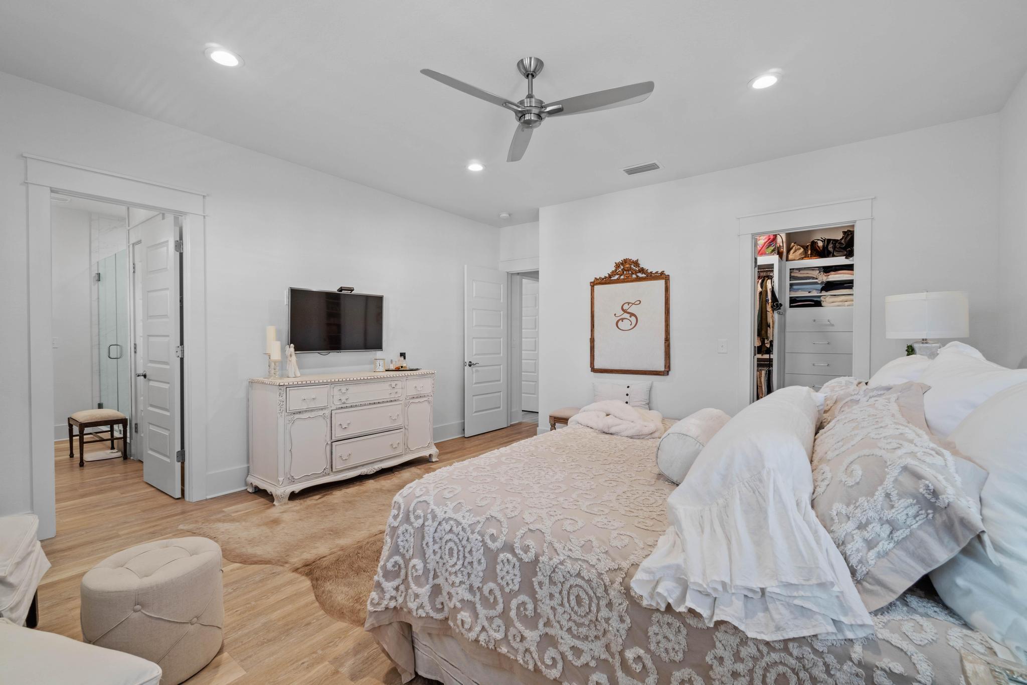 FRANGISTA BEACH 3RD ADDN - Residential