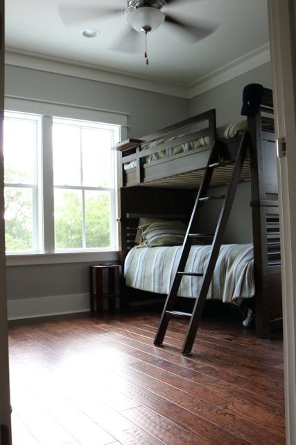 FOREST LAKES - Residential