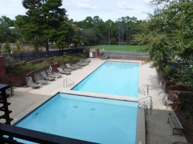 FOREST LAKES - Residential