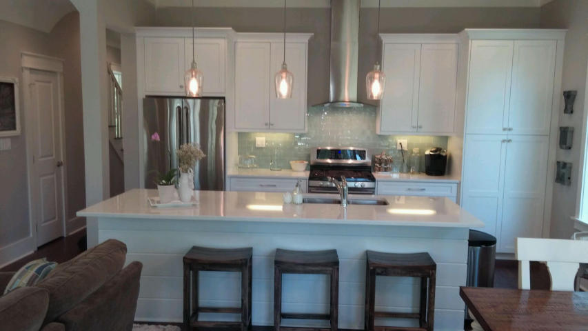 FOREST LAKES - Residential