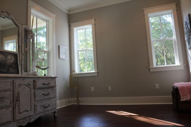 FOREST LAKES - Residential