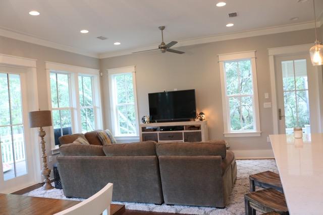 FOREST LAKES - Residential