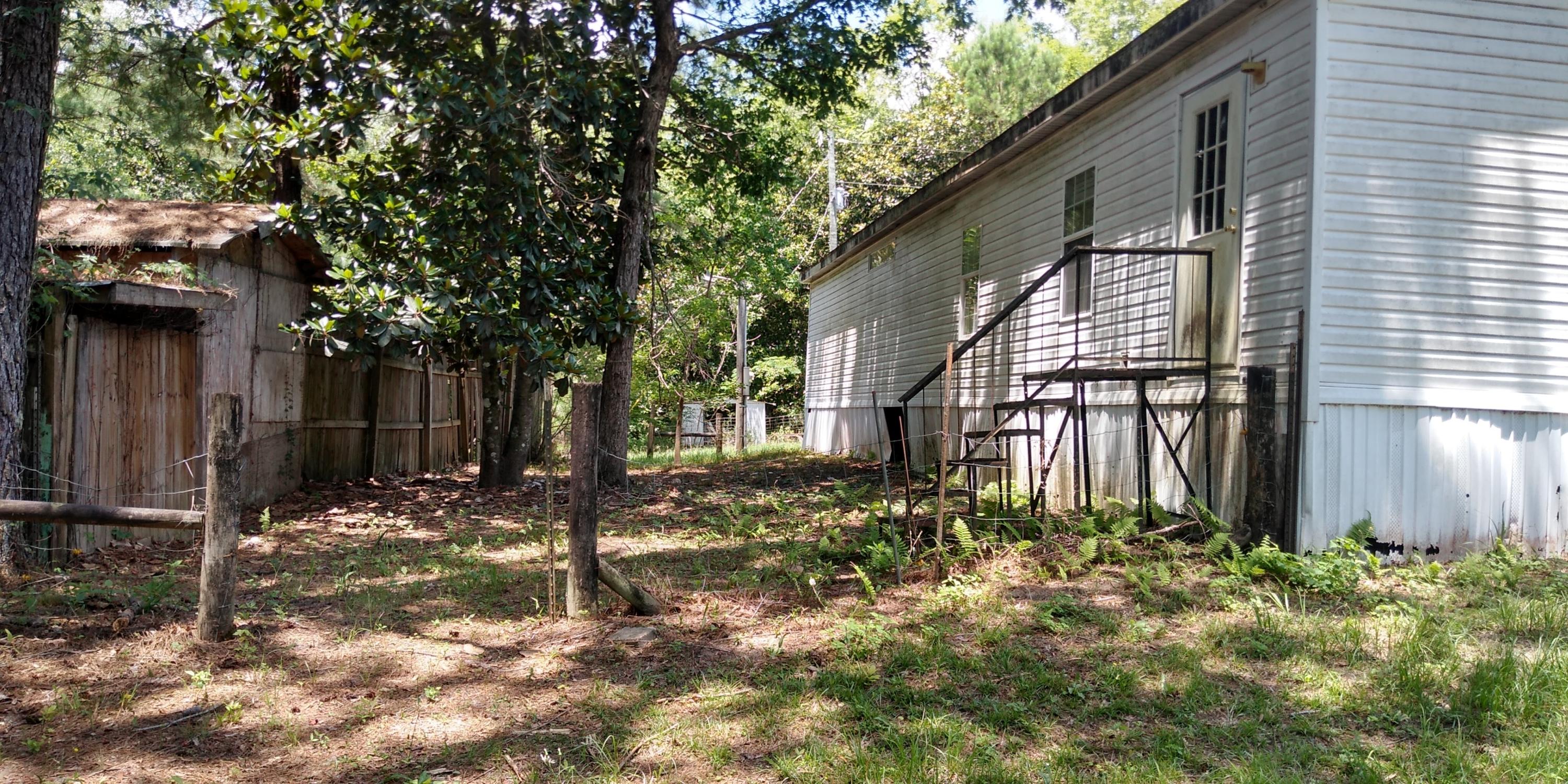 NO RECORDED SUBDIVISION - Residential