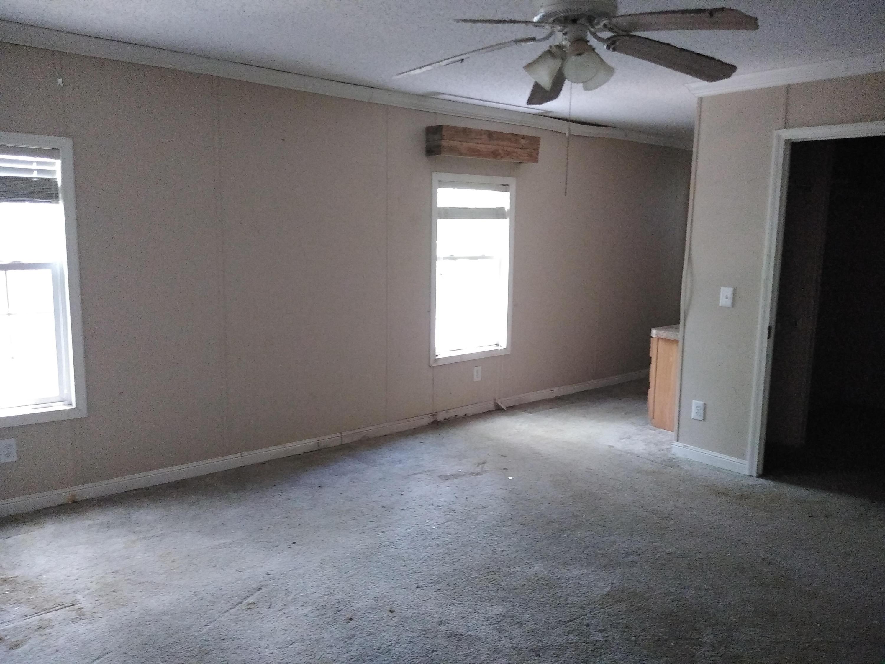 NO RECORDED SUBDIVISION - Residential