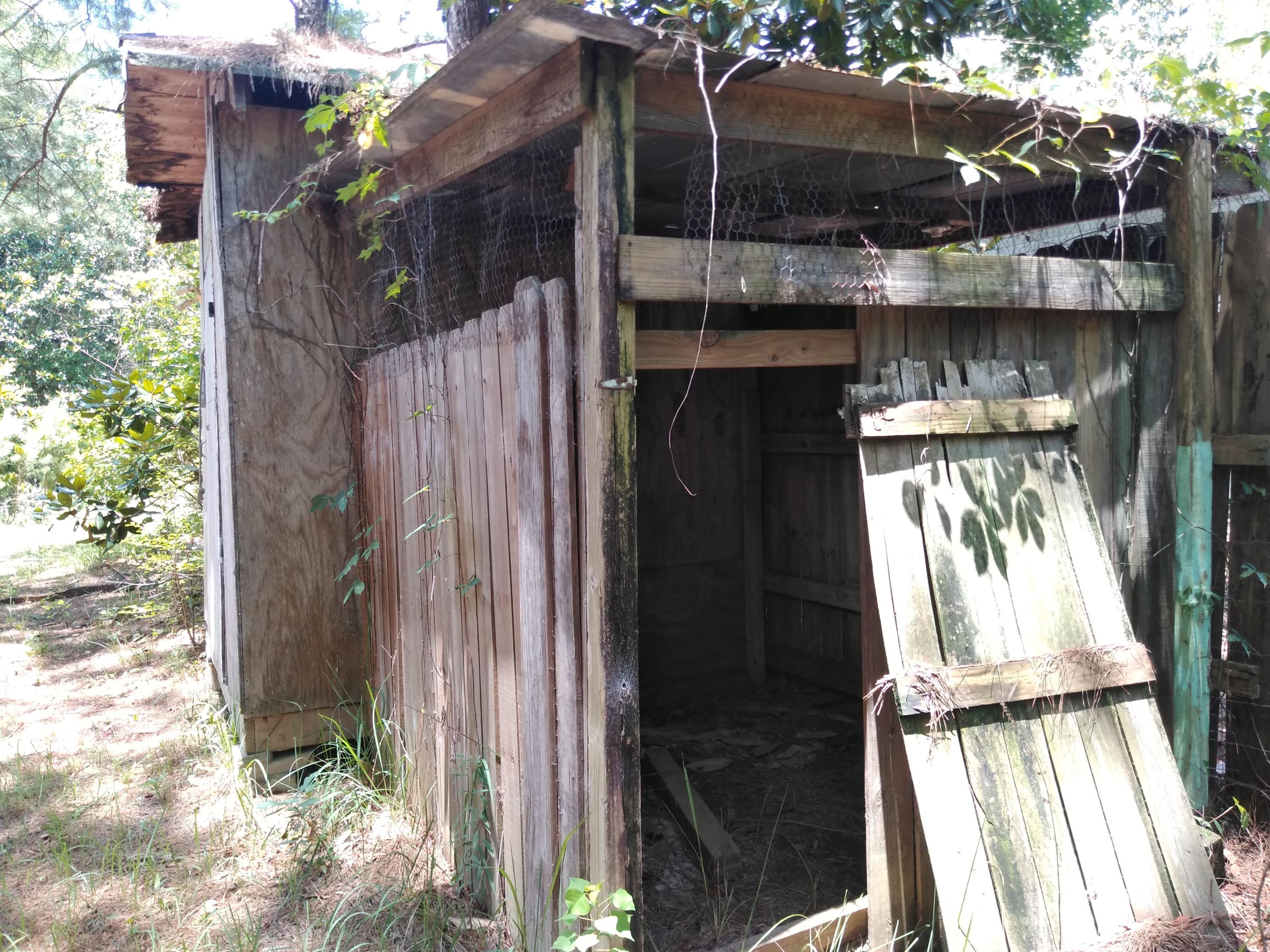 NO RECORDED SUBDIVISION - Residential