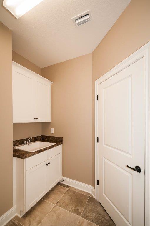 HATTIES GROVE - Residential