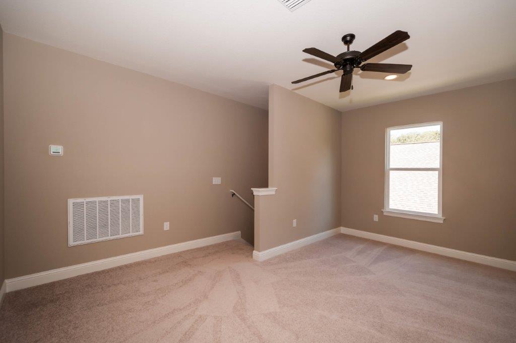 HATTIES GROVE - Residential