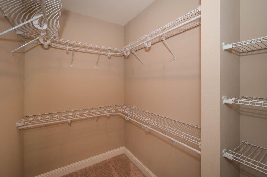 HATTIES GROVE - Residential