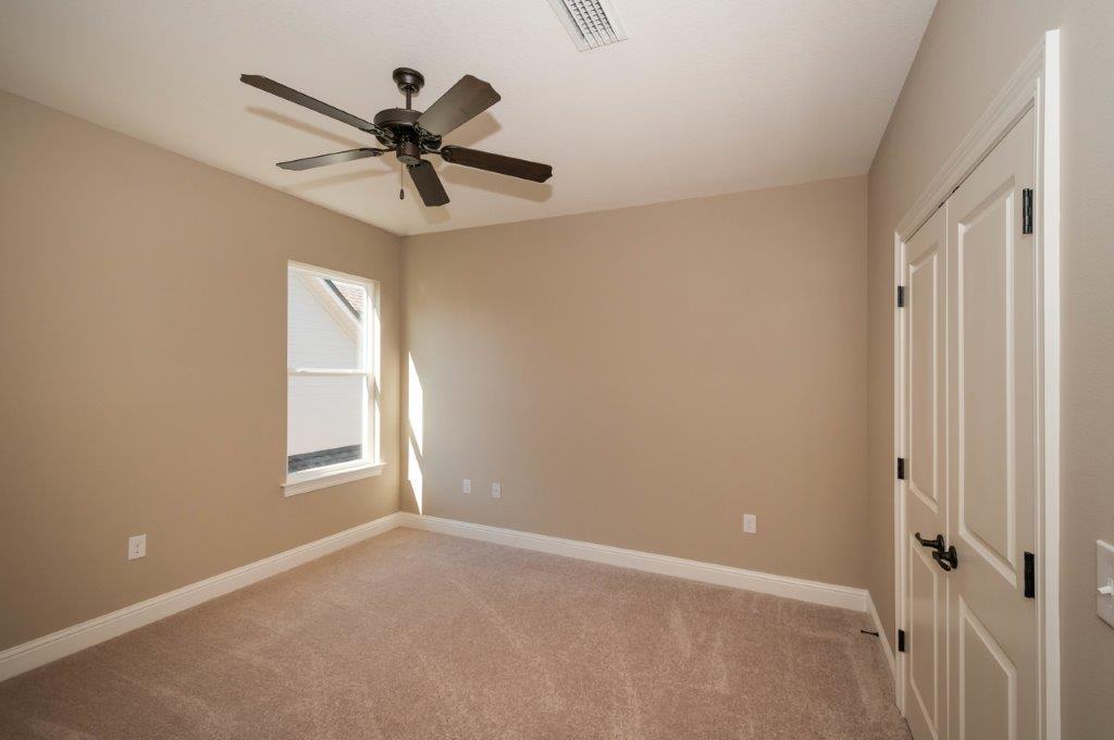 HATTIES GROVE - Residential