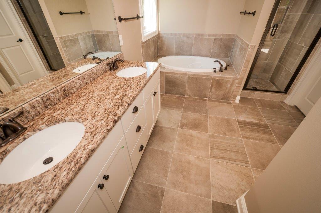 HATTIES GROVE - Residential