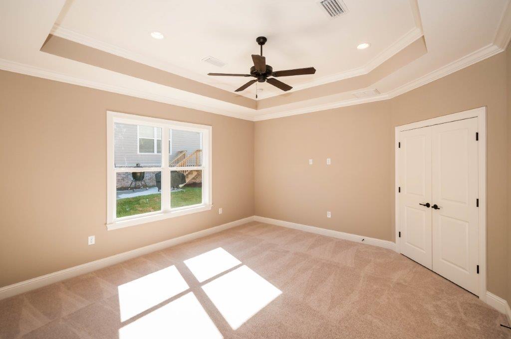 HATTIES GROVE - Residential