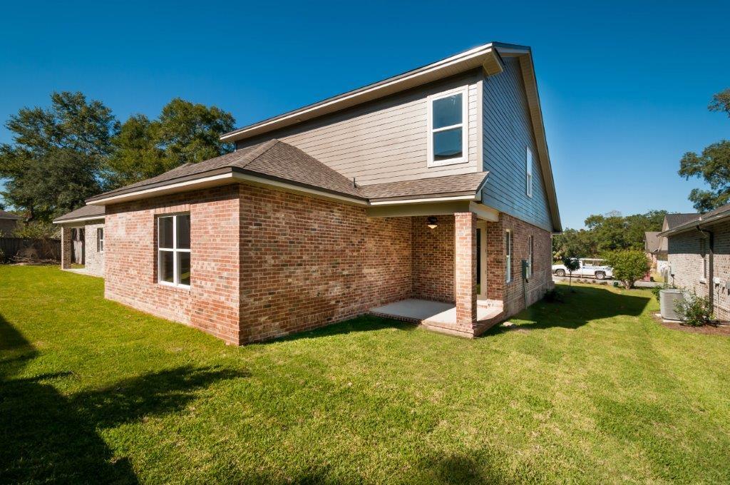 HATTIES GROVE - Residential