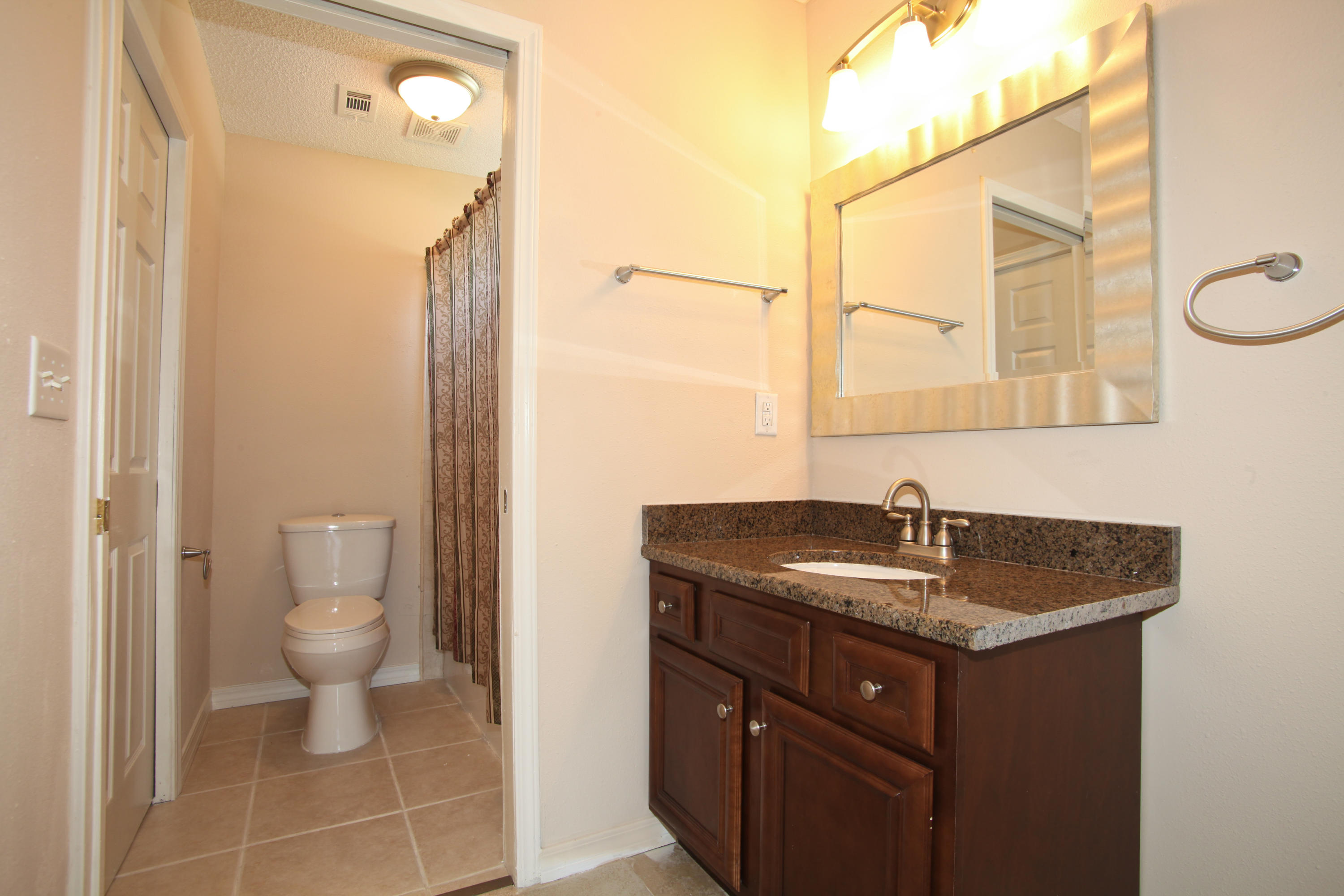 SEABREEZE VILLAS - Residential