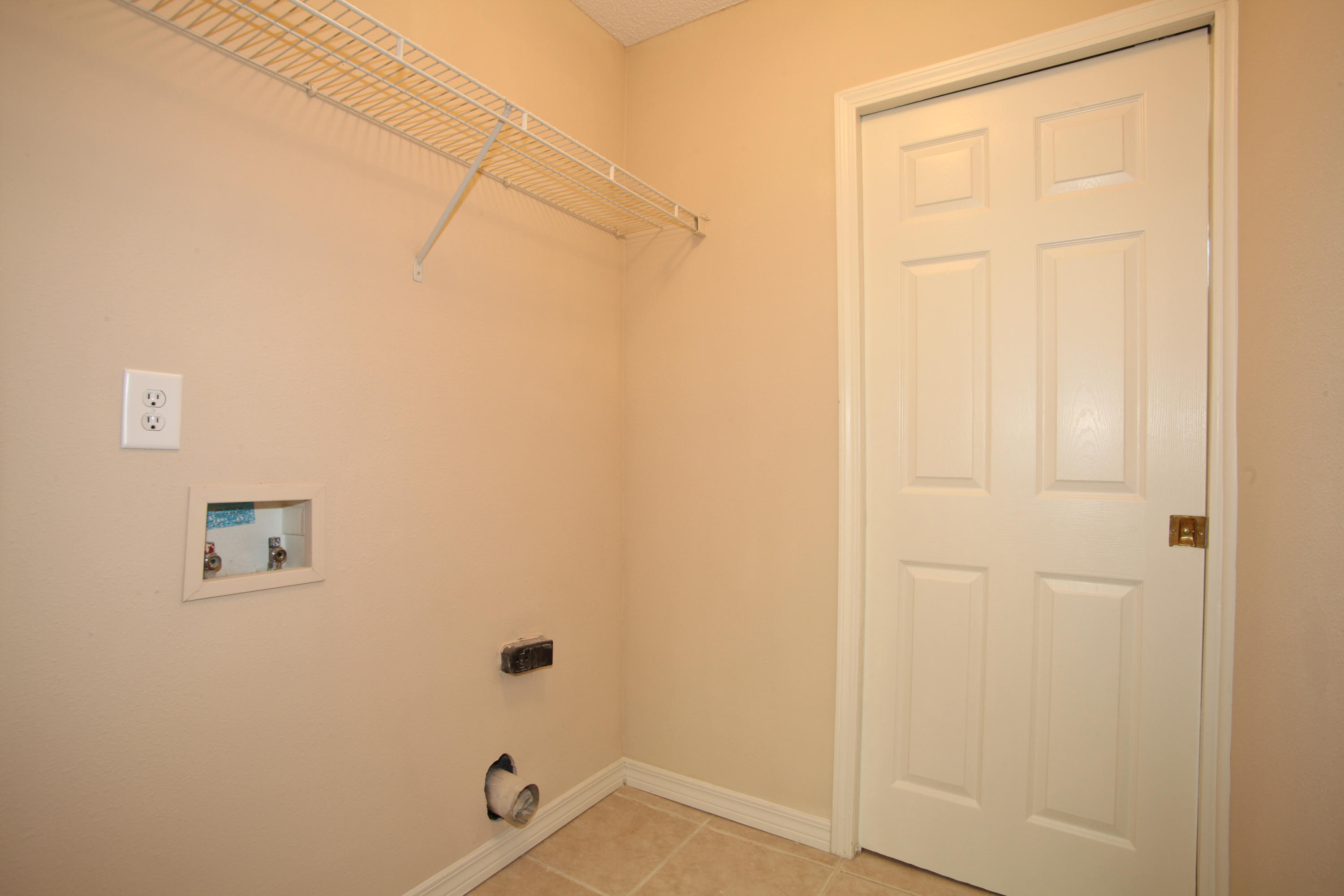 SEABREEZE VILLAS - Residential