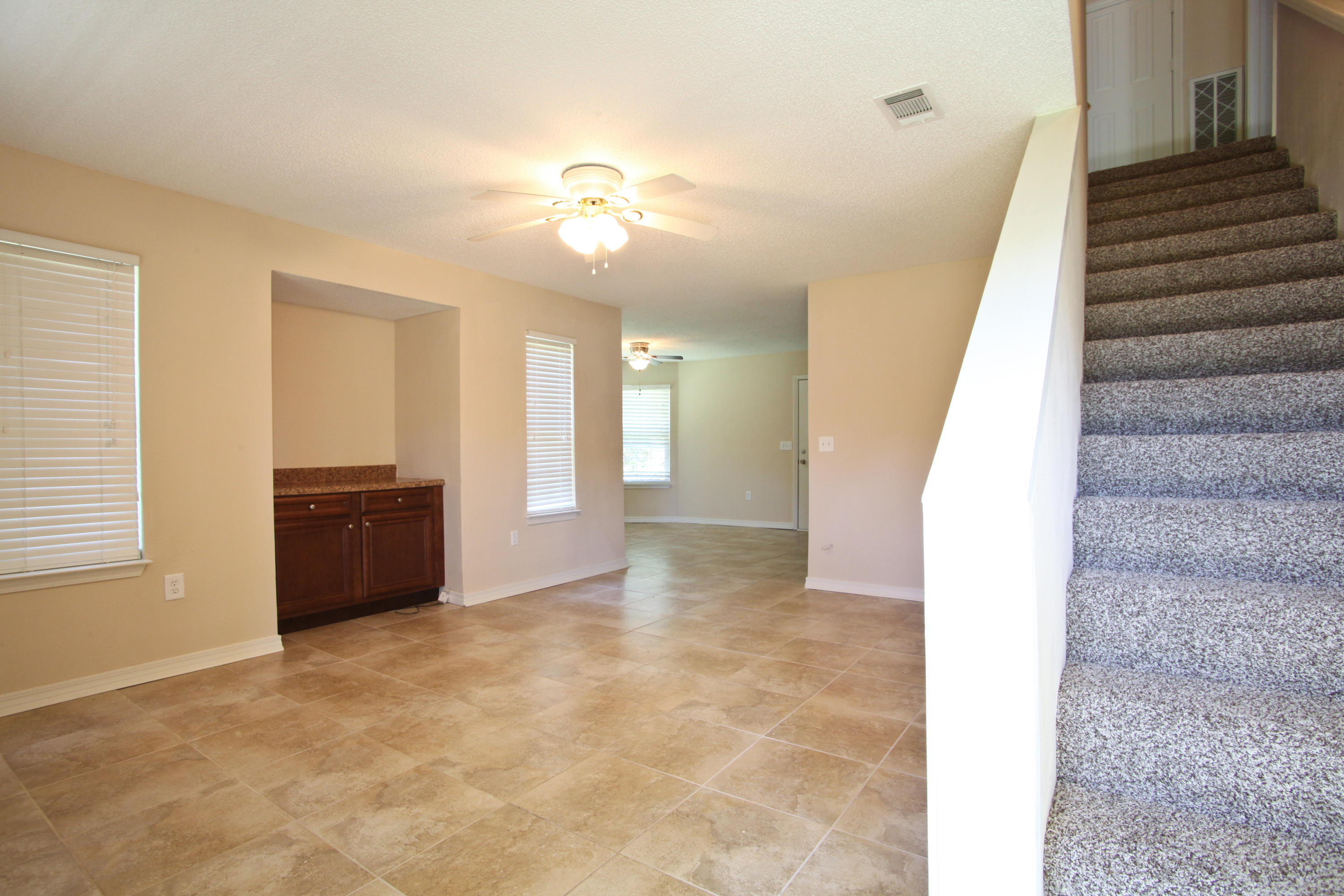 SEABREEZE VILLAS - Residential