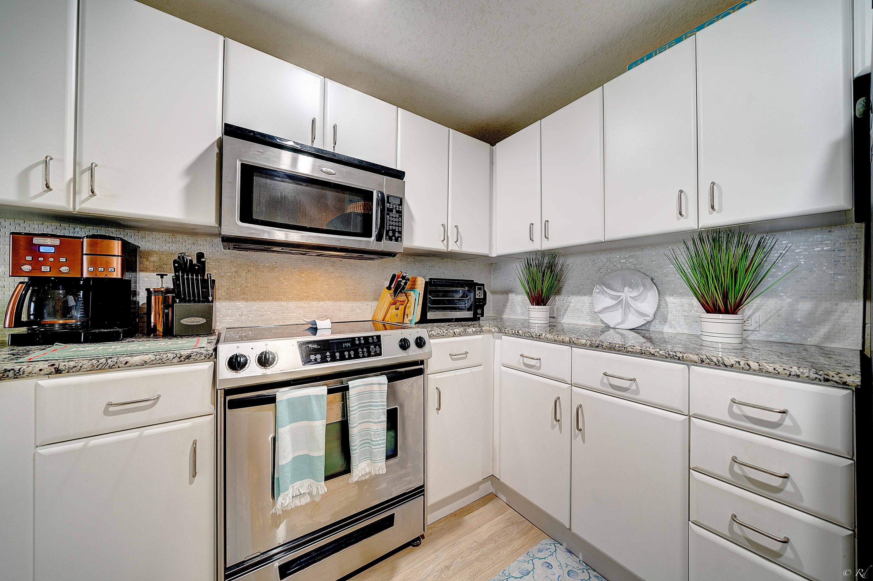 GRAND PANAMA BEACH RESORTS - Residential