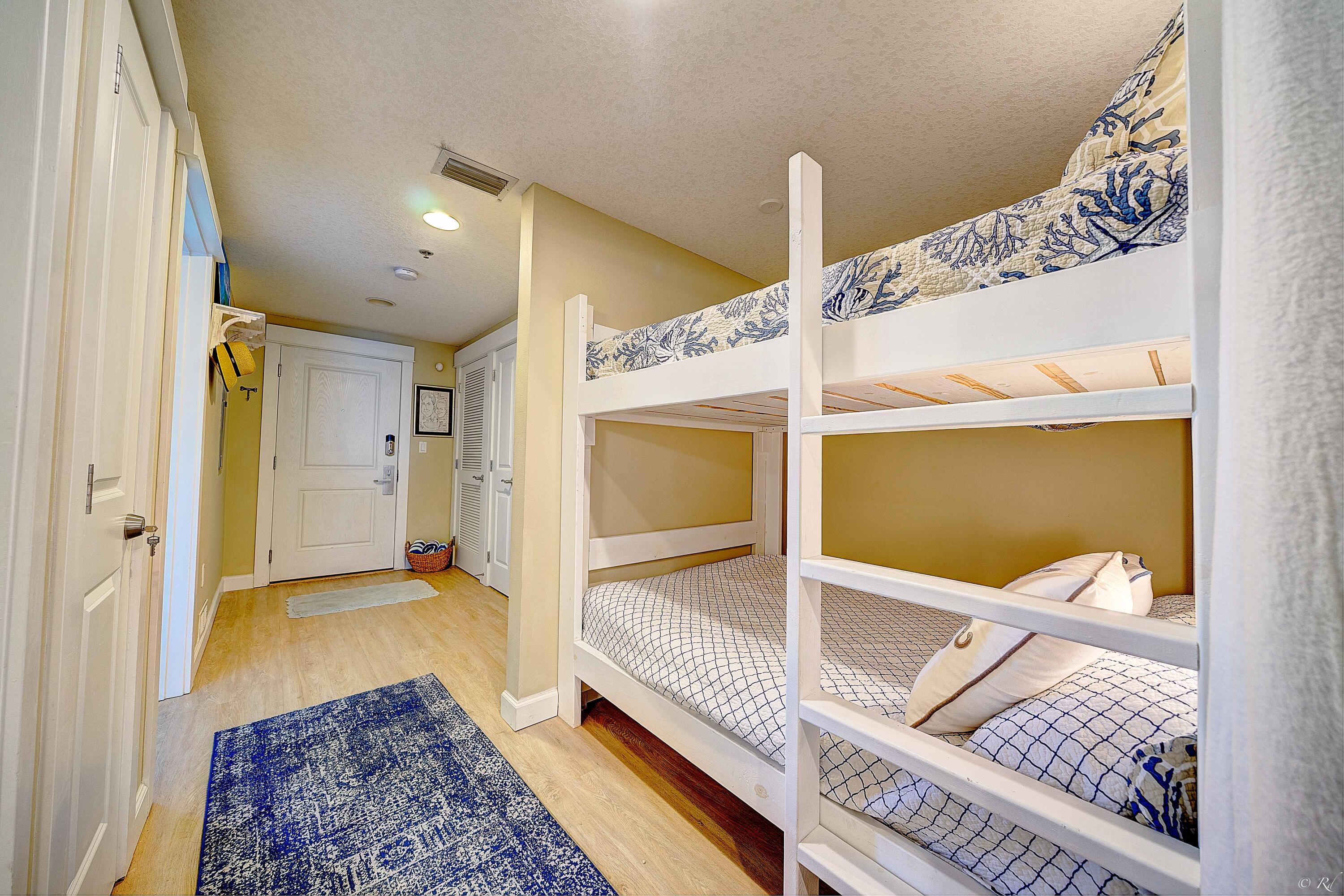 GRAND PANAMA BEACH RESORTS - Residential