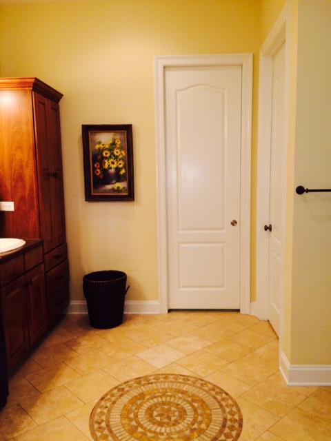 CLAIRES VINEYARD - Residential Lease