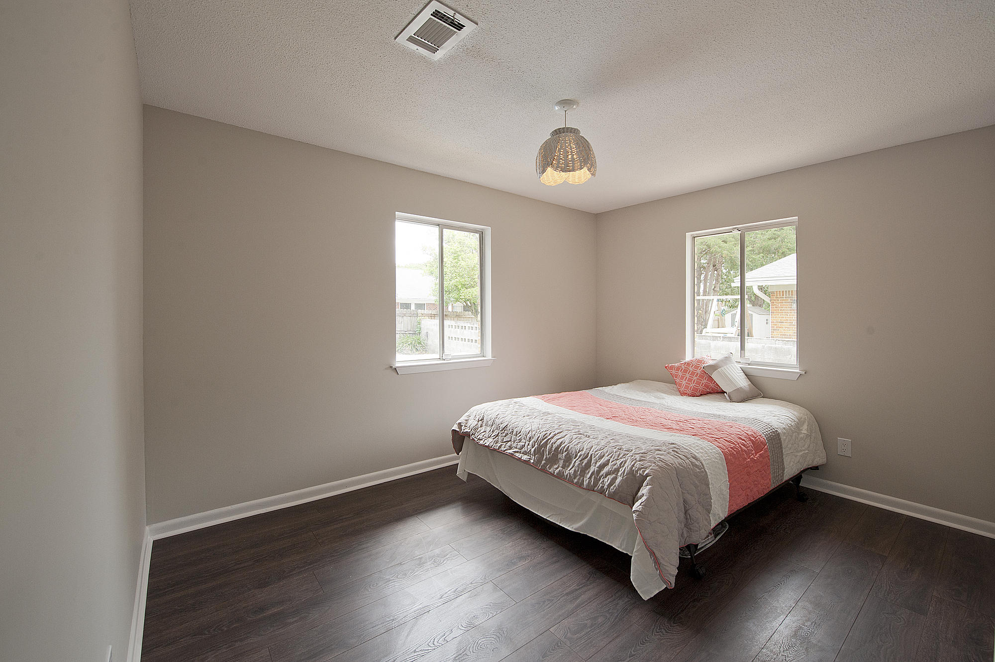 KENWOOD 1ST ADDN - Residential