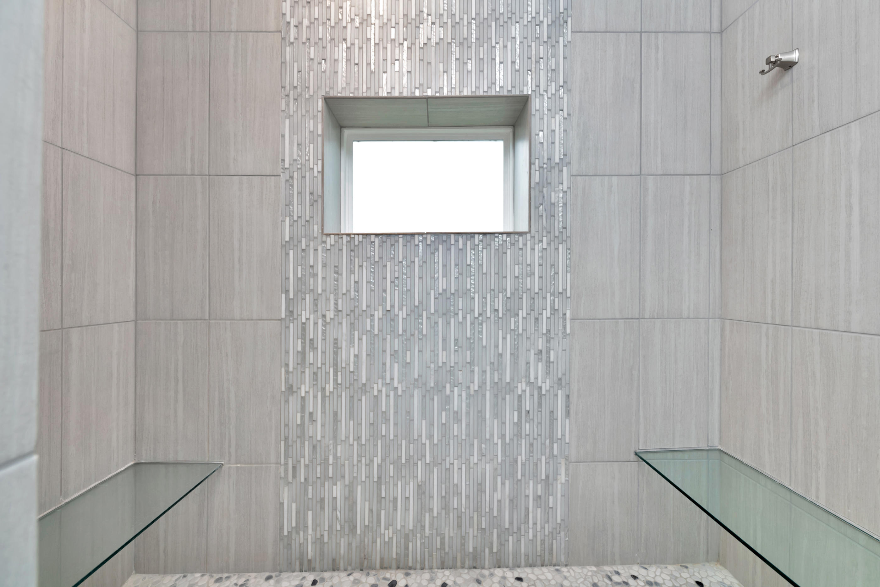 CREEKSIDE - Residential