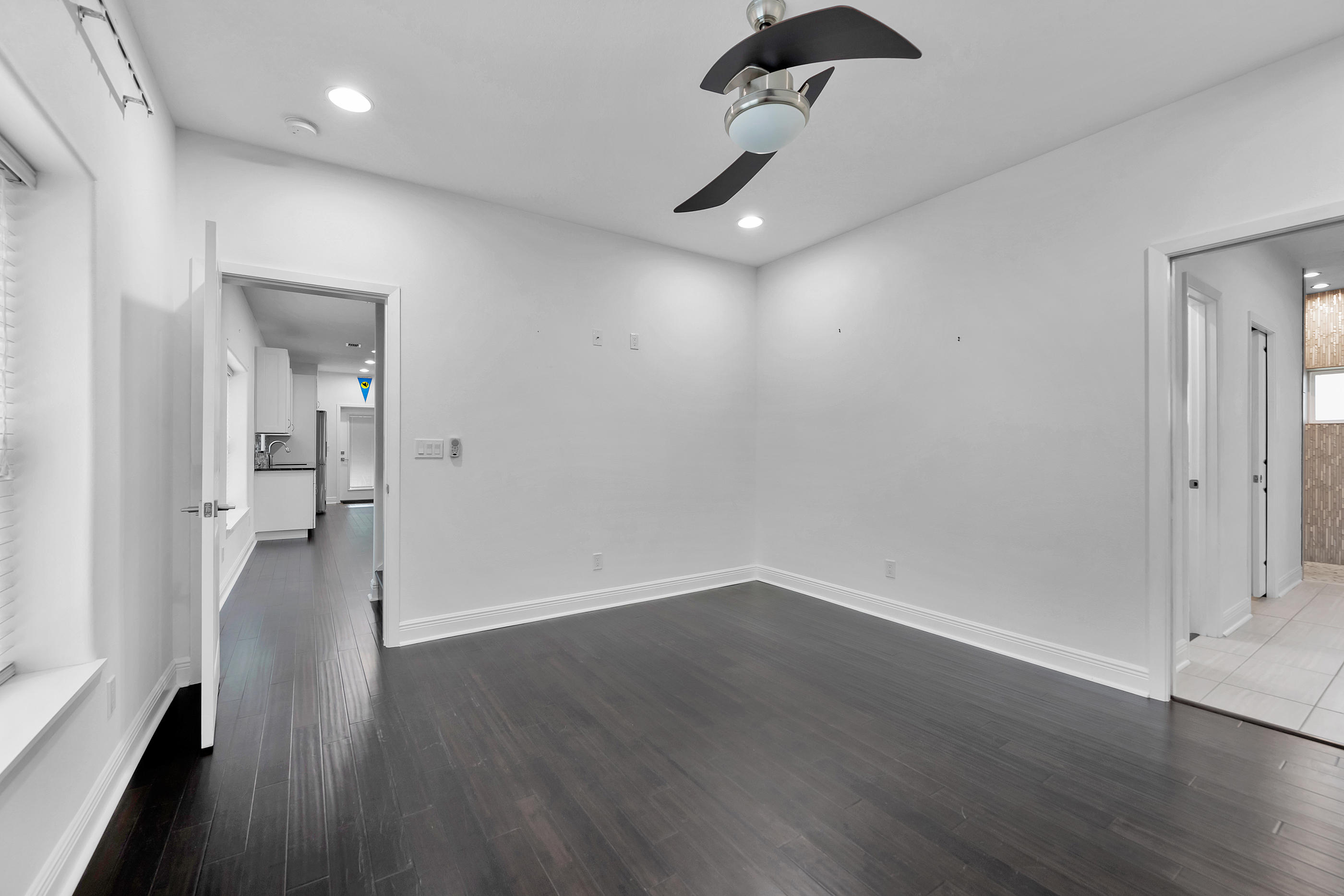 CREEKSIDE - Residential