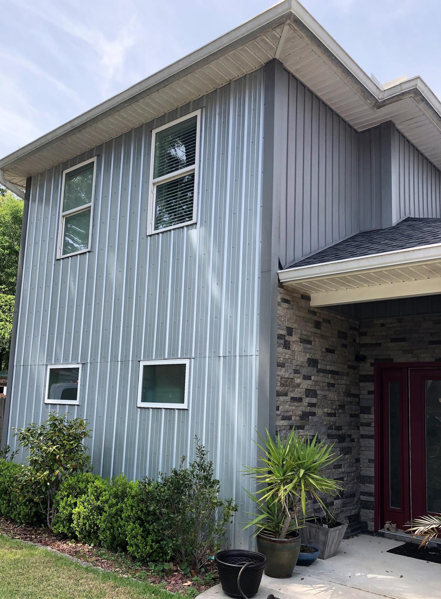 CREEKSIDE - Residential