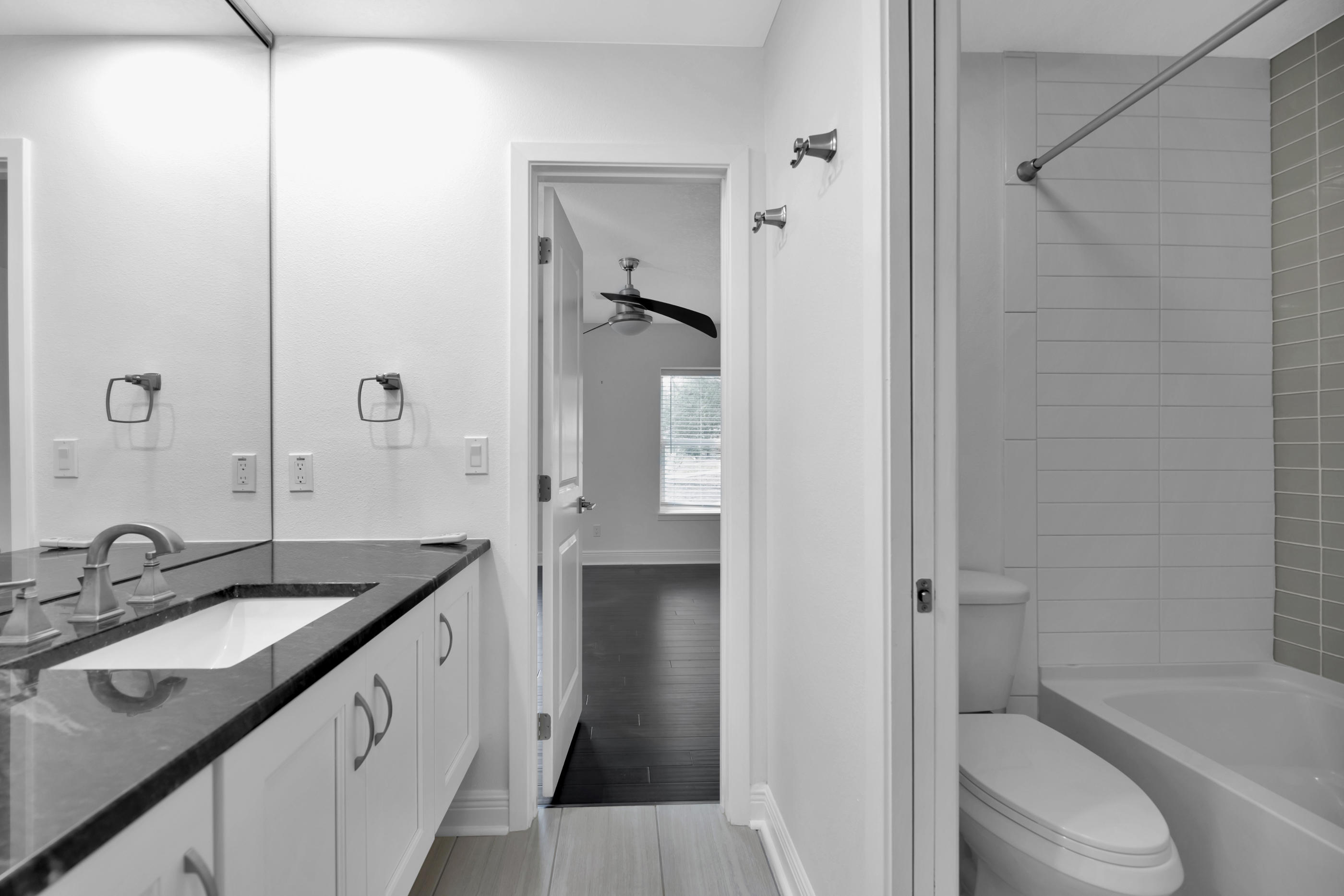 CREEKSIDE - Residential