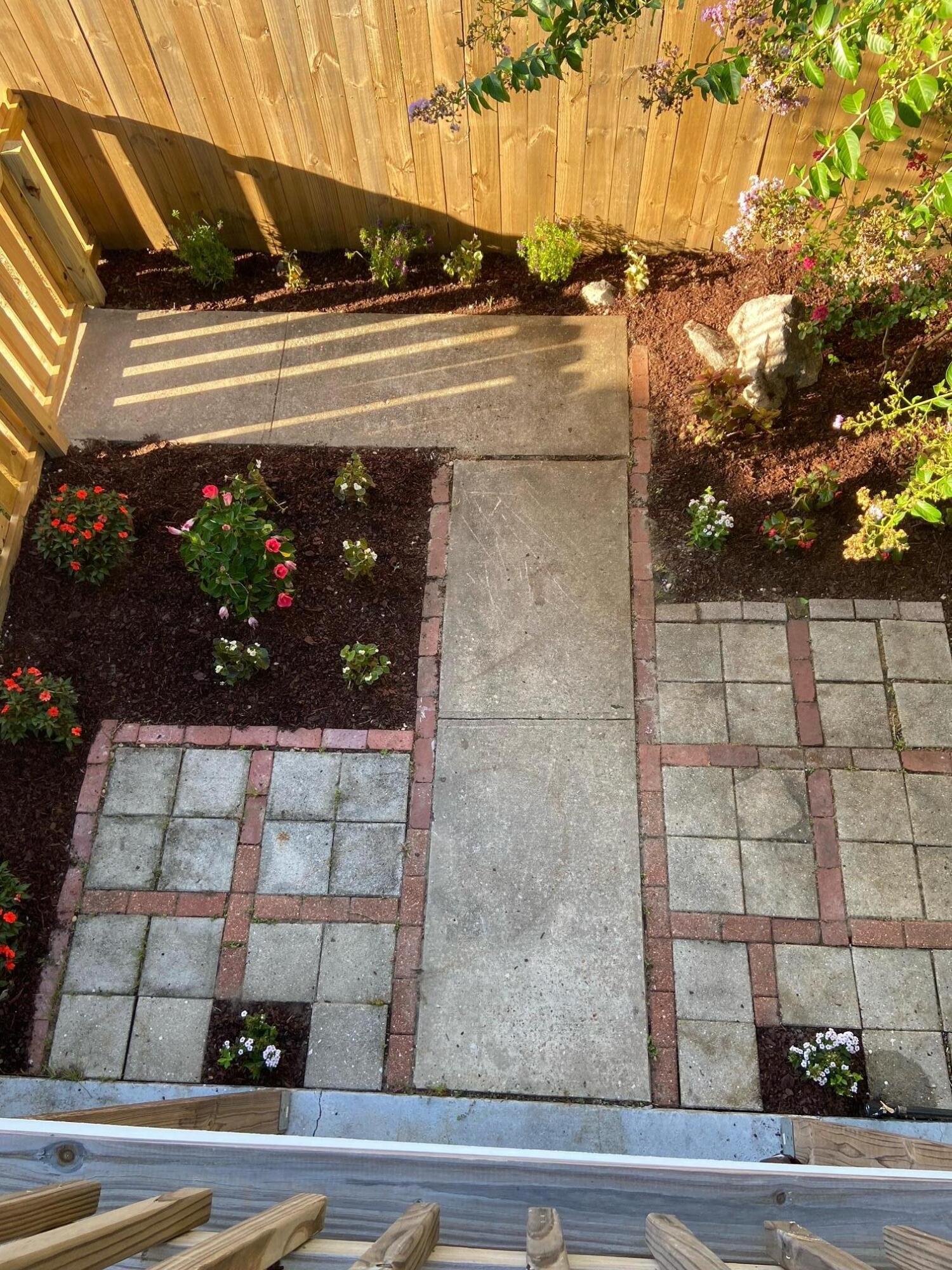 LEARYS 2ND ADDN - Residential