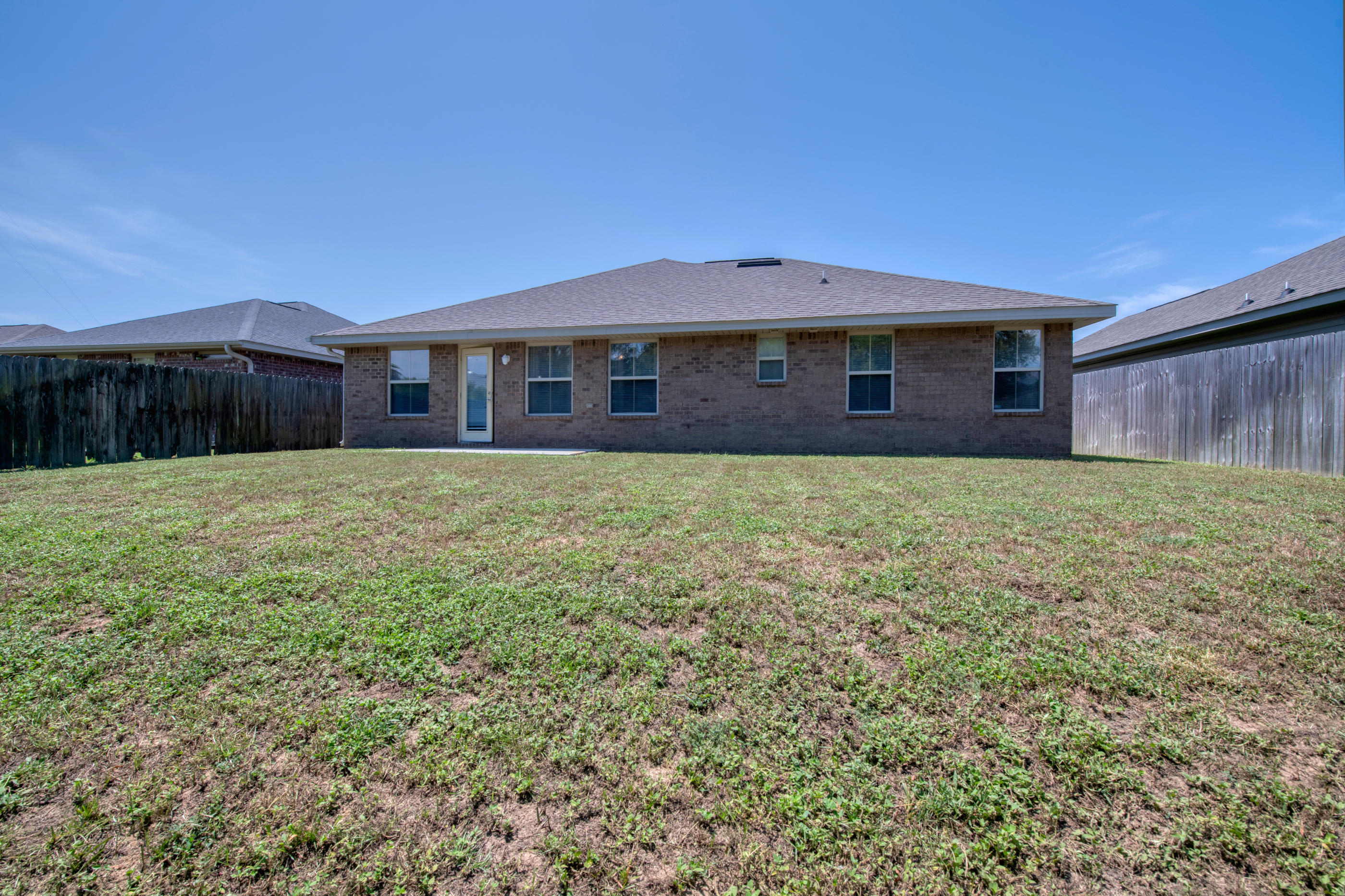 SHADOW LAKES - Residential