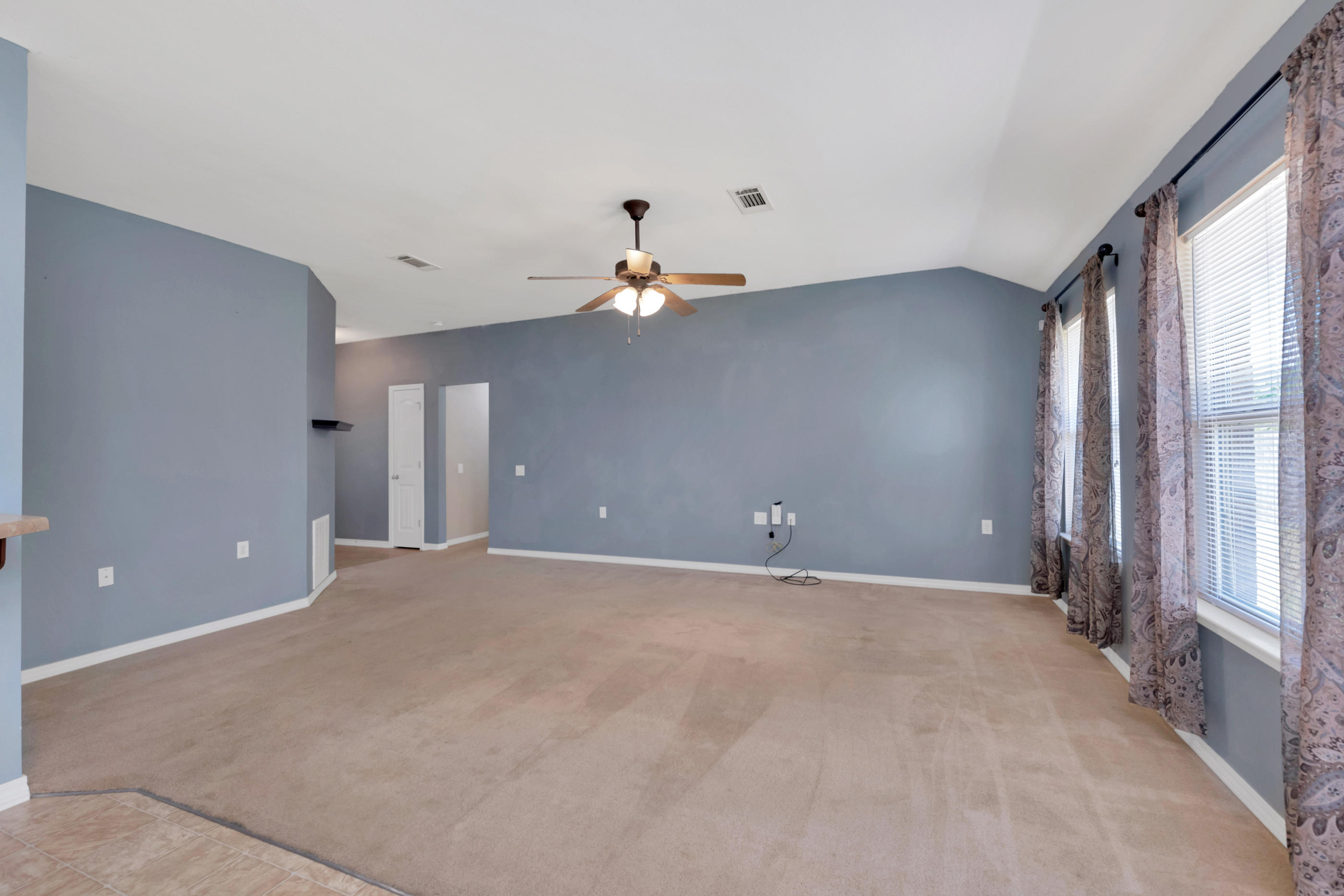 SHADOW LAKES - Residential