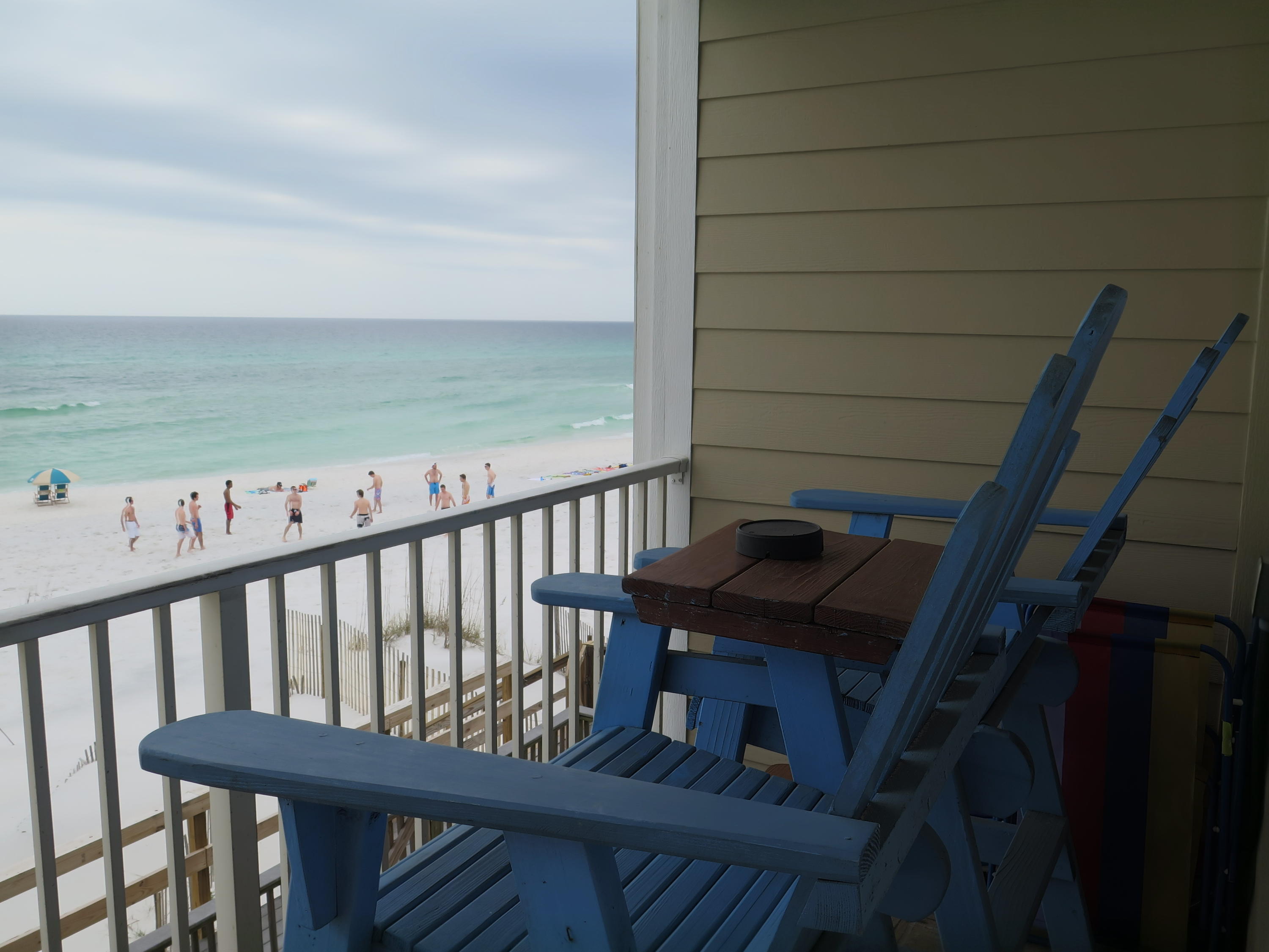 LEEWARD CONDO 2 - Residential