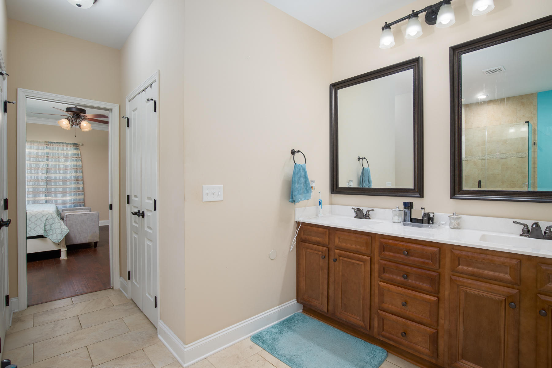 Elliott Point - Residential