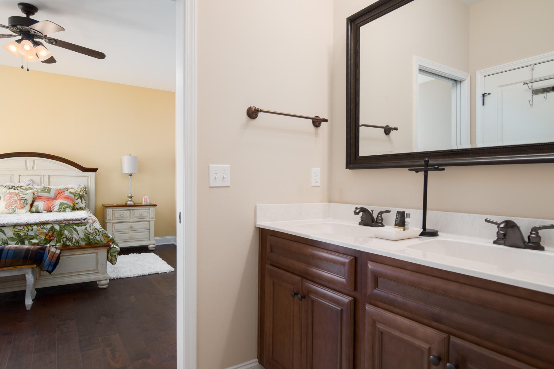 Elliott Point - Residential