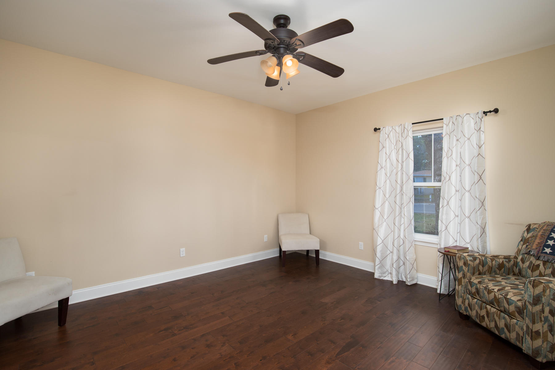 Elliott Point - Residential