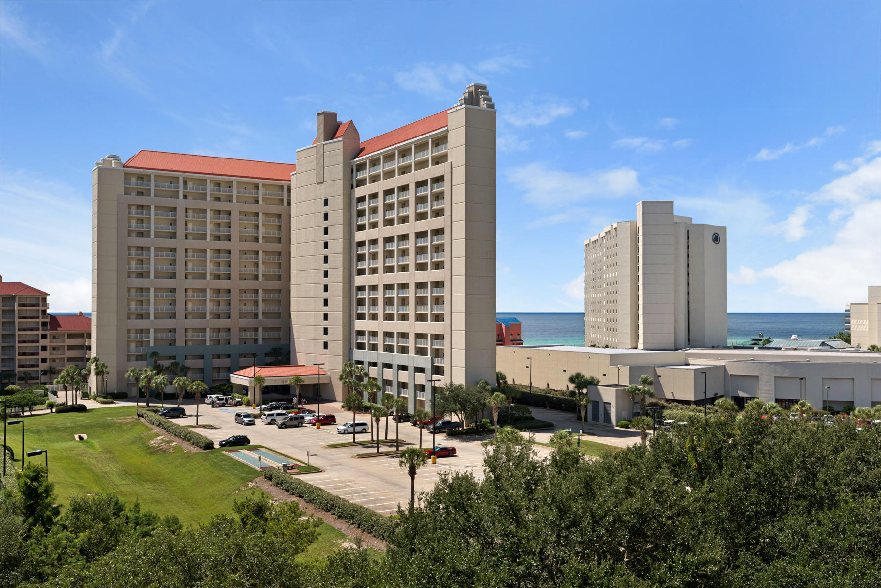 SUMMIT AT TOPS'L (THE) - Residential