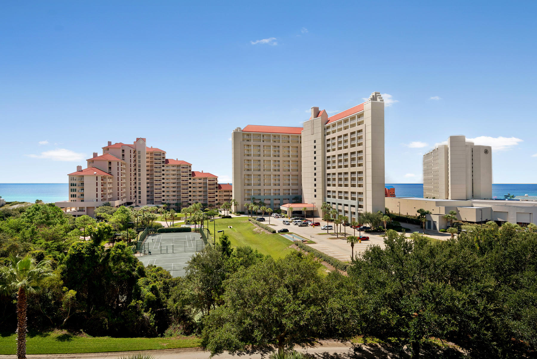 SUMMIT AT TOPS'L (THE) - Residential