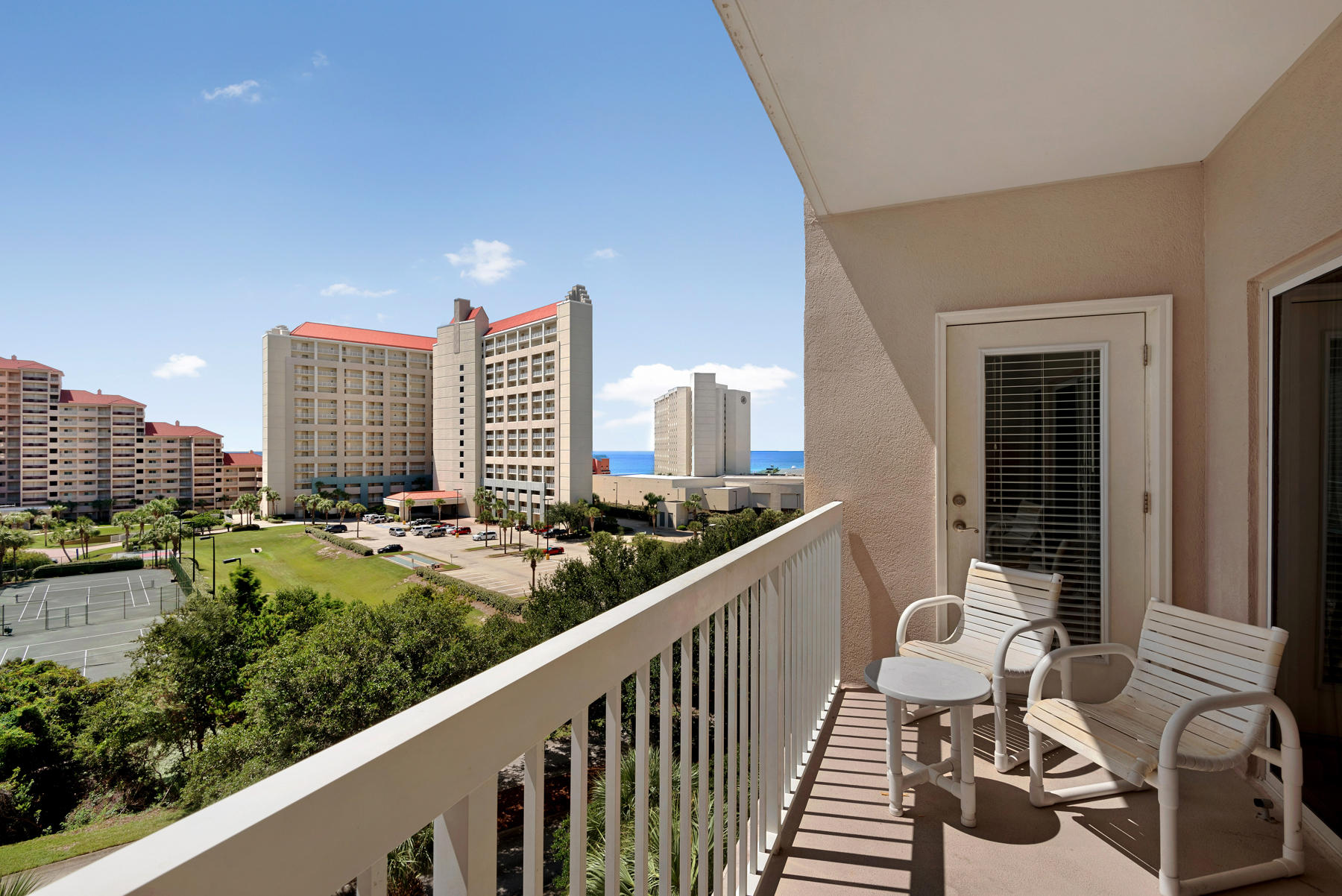 SUMMIT AT TOPS'L (THE) - Residential