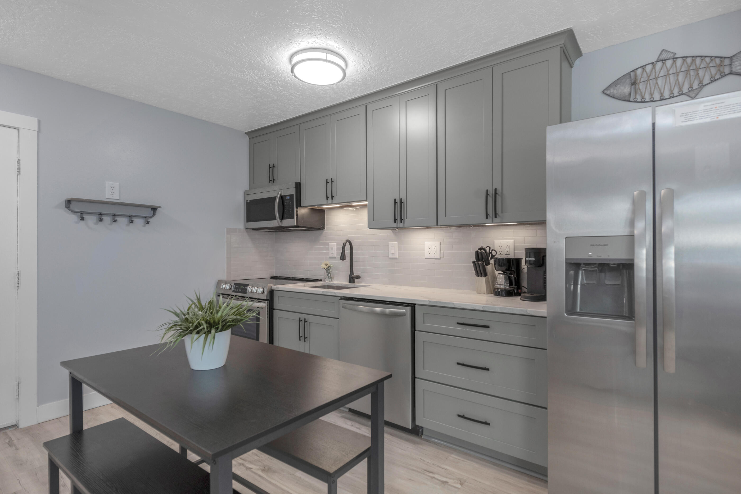 WAYMAR CONDO - Residential