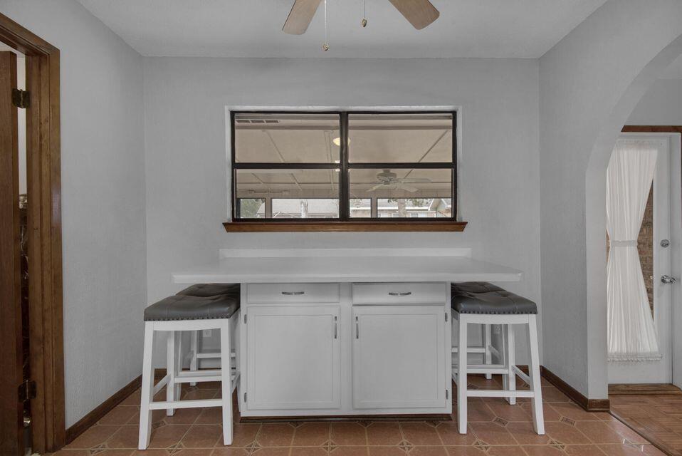 CHATEAU PRES DE LA MER - Residential Lease
