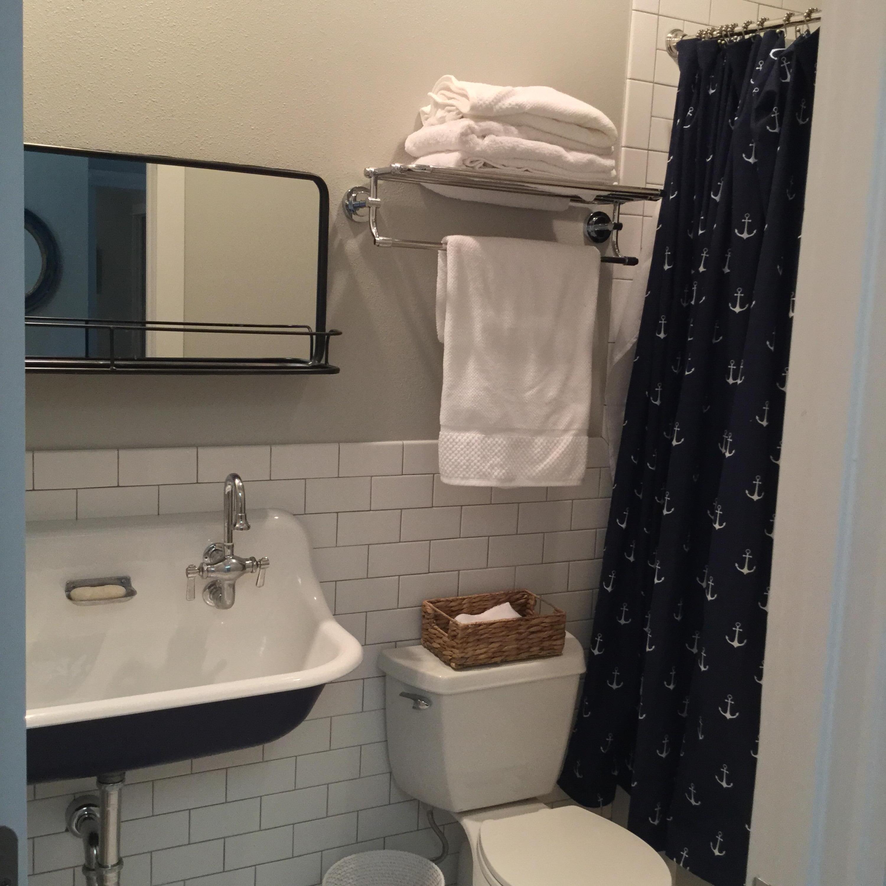 CALYPSO POINTE - Residential Lease