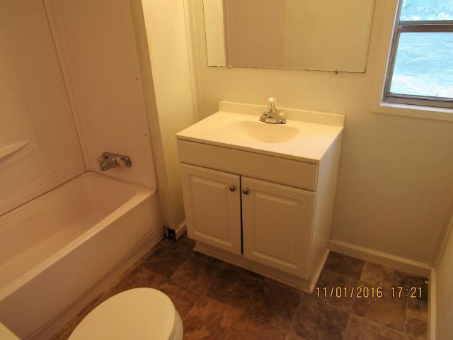 JUNIPER HILLS S/D - Residential Lease