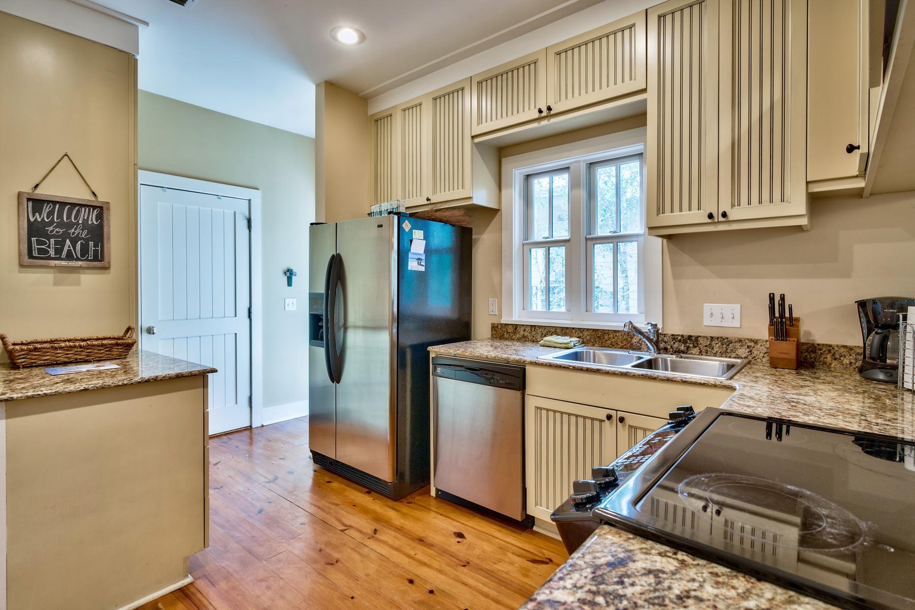 MAGNOLIA COTTAGES BY THE SEA - Residential