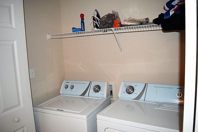 ROLLING PINES - Residential