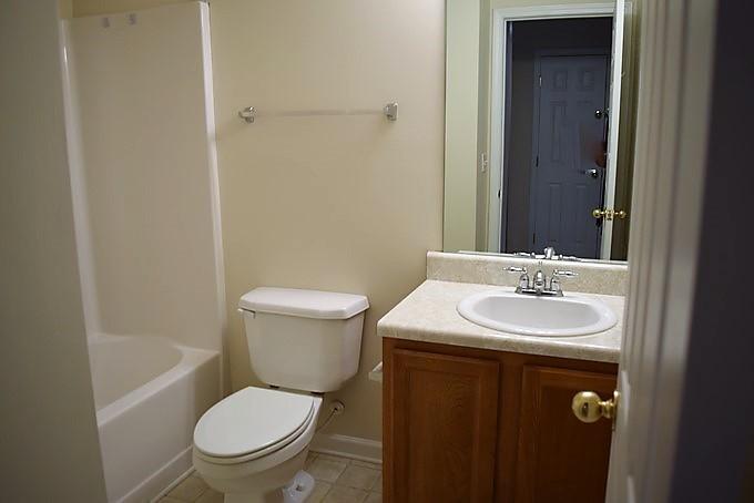 ROLLING PINES - Residential