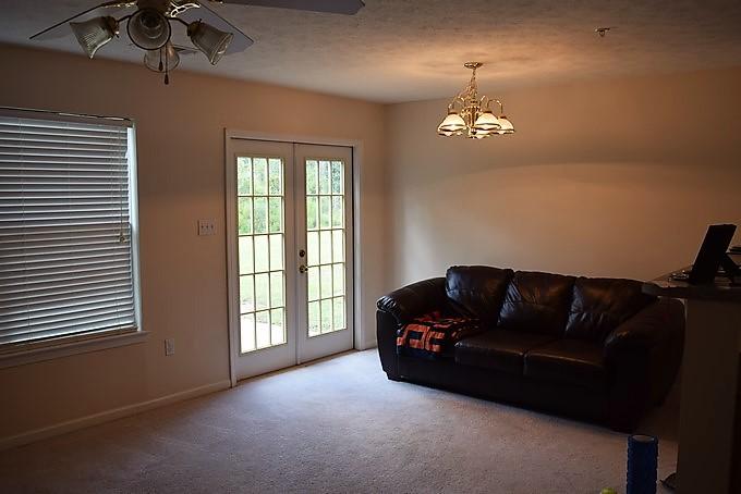 ROLLING PINES - Residential