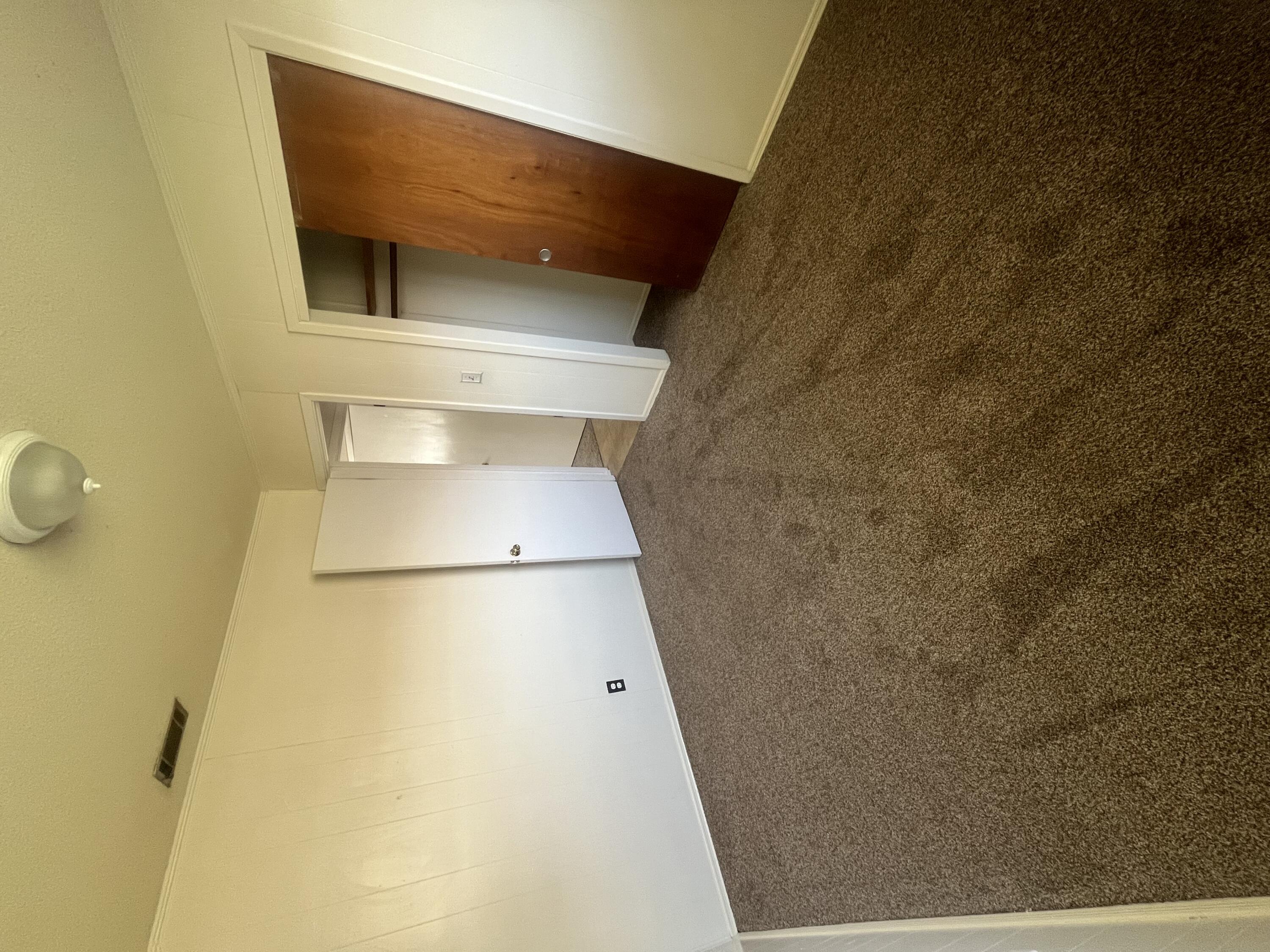 FLOROSA DEL MAR - Residential Lease