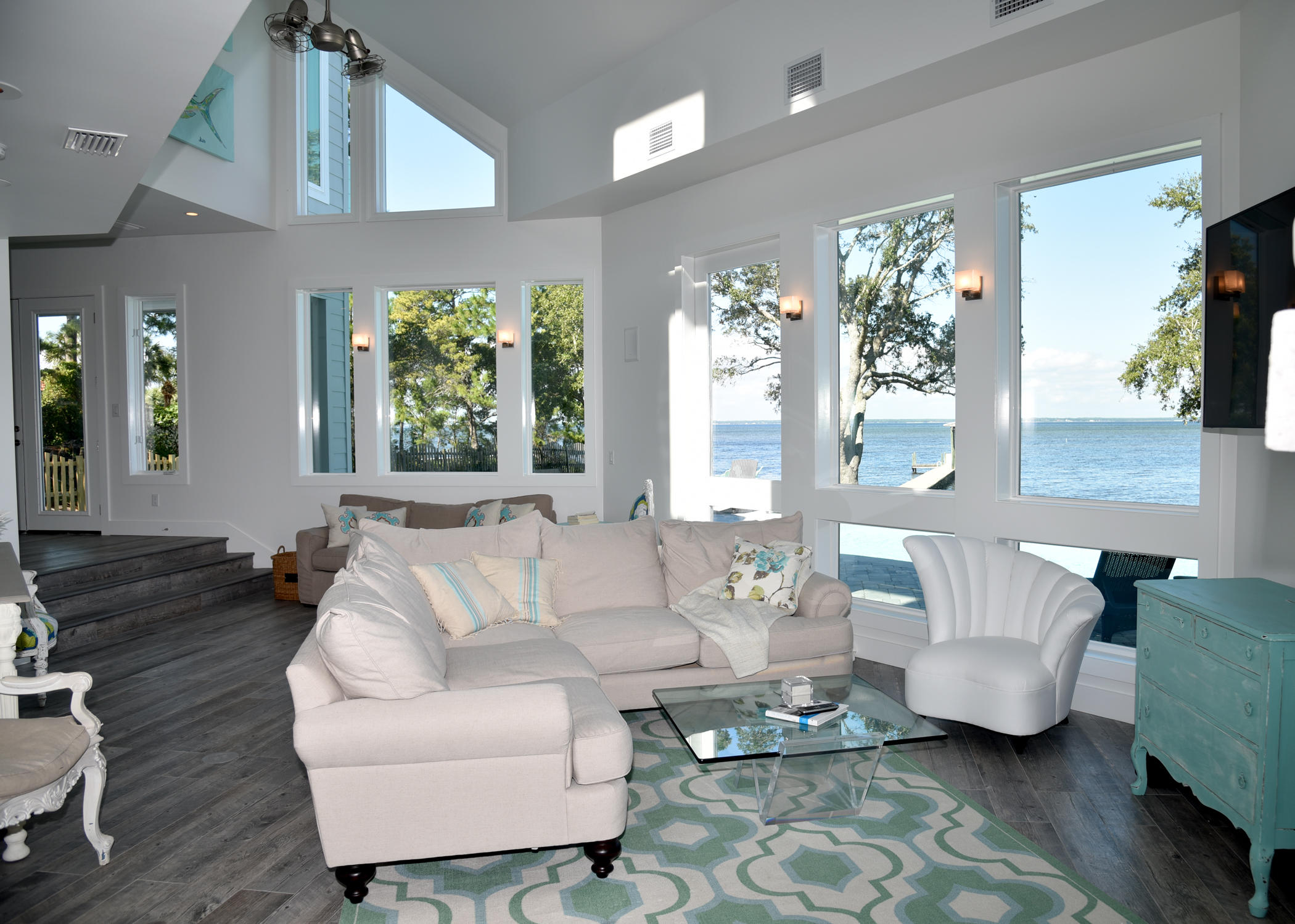 WHISPRING OAKS - Residential