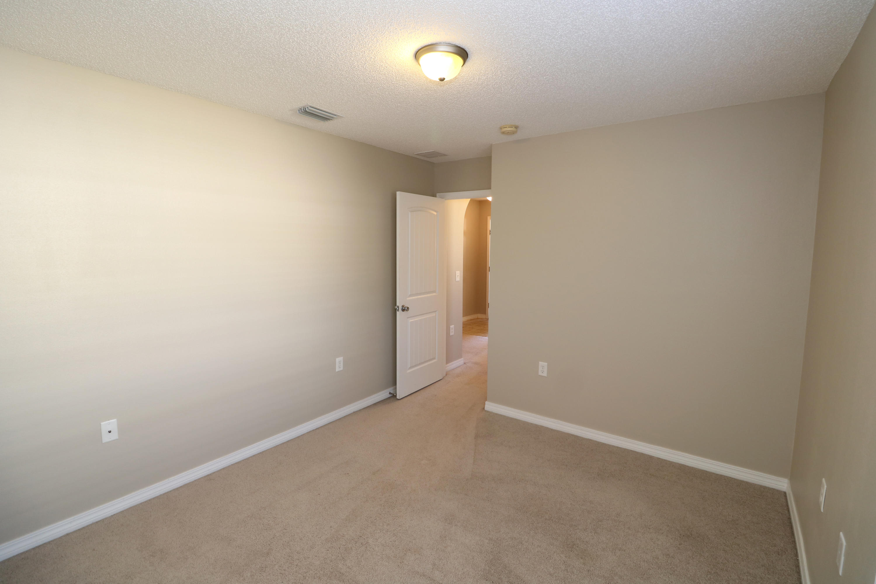 NAVARRE S/D 2ND ADDN - Residential