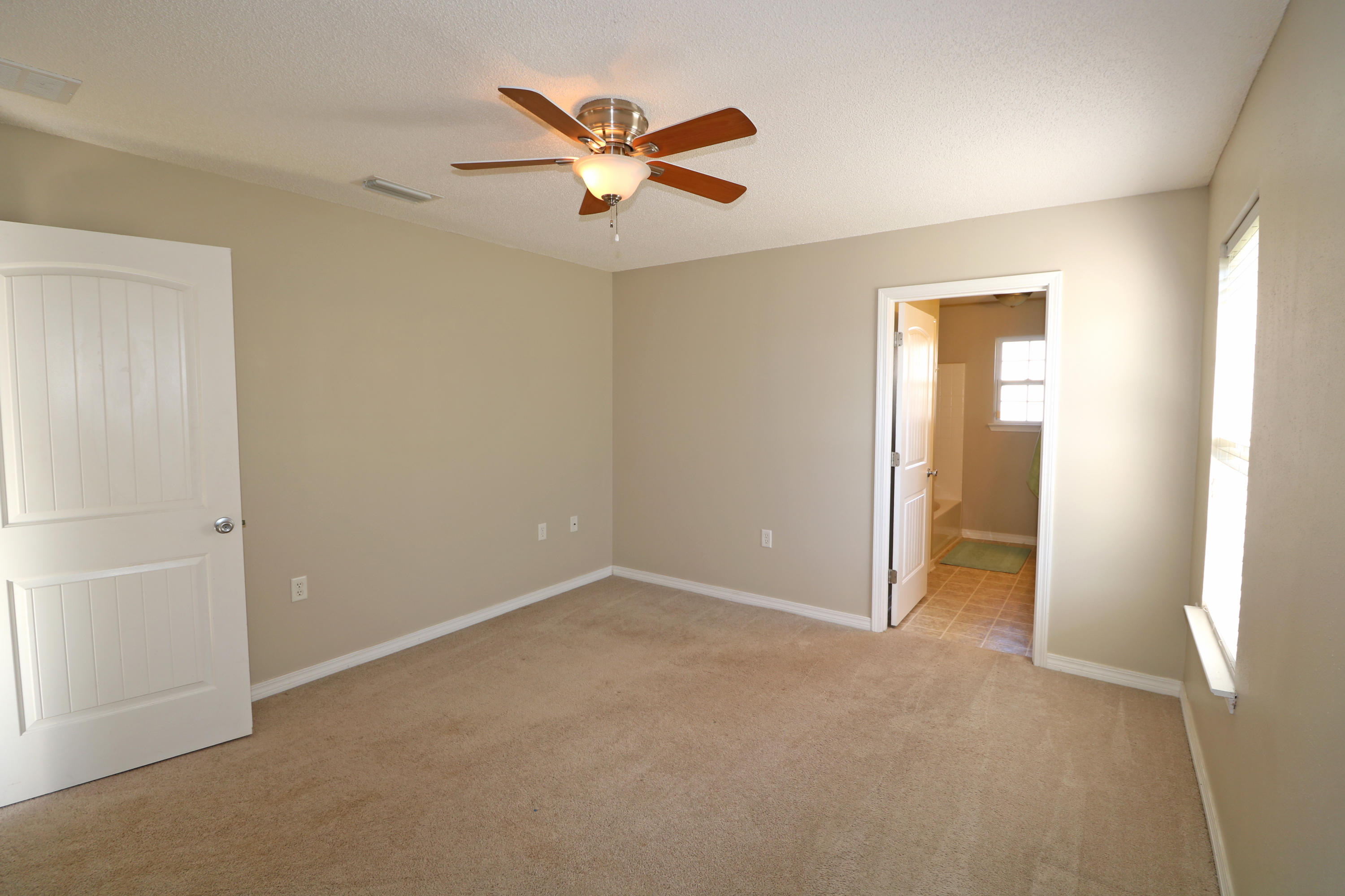 NAVARRE S/D 2ND ADDN - Residential