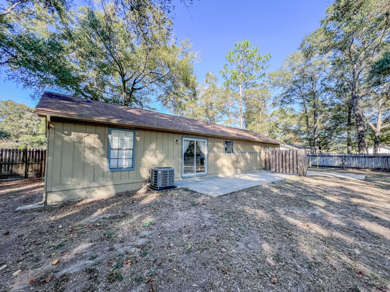 COUNTRY OAKS ESTATES PH 1 - Residential Lease